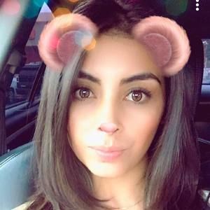 Meet your Posher, Ayrel